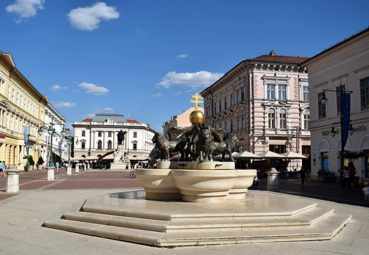 Szeged Suncity Apartman سيغيد المظهر الخارجي الصورة